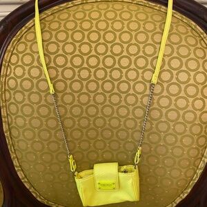 Nine West crossbody lemon wallet